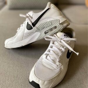Nike Air Max White and Black Sneakers